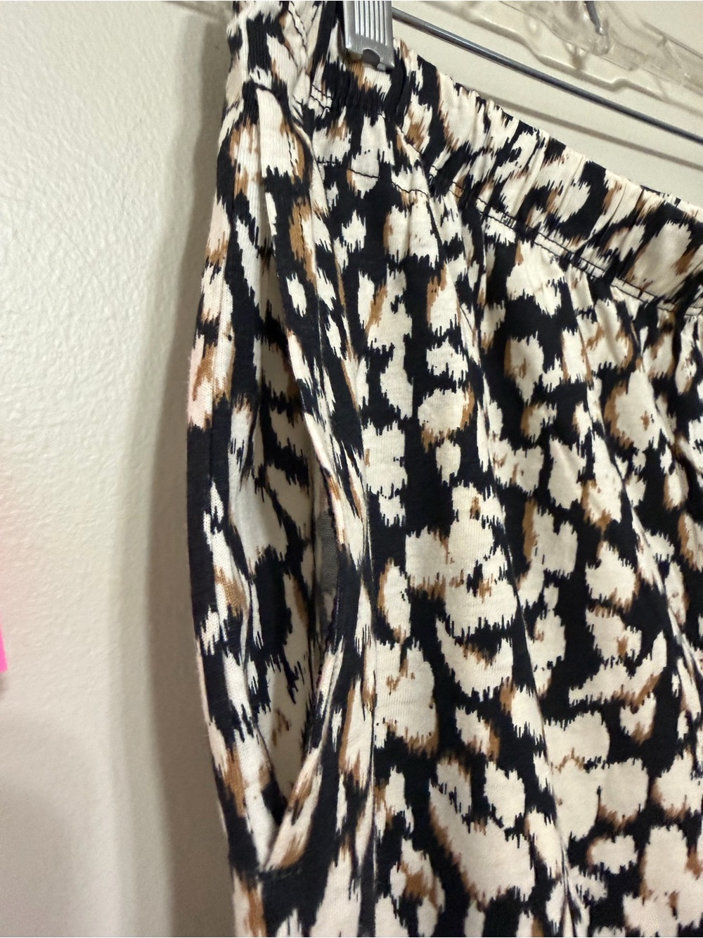 Karen Neuburger Women’s L 2 Piece Pajama Set 100% Cotton Black Print NWOT - Picture 3 of 10